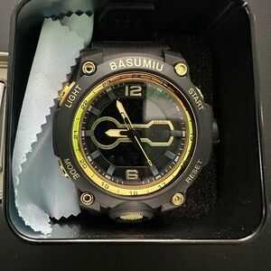 Black and Gold Men's Watch